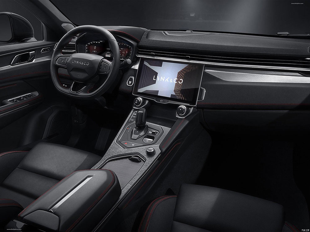 Lynk & Co 05